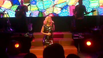 Imagem Paula Toller fala do prazer em tocar na Concha Acústica