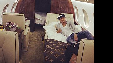 Imagem Jatinho de Neymar é bancado por patrocinadores e Santos comemora