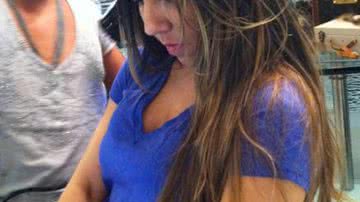 Imagem Mulher Melão vai 'despeitada' a salão de beleza