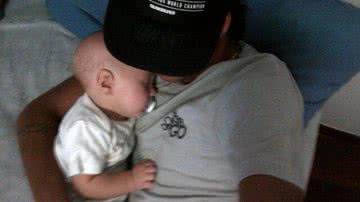 Imagem Neymar posta foto com o filho: 'Amor sem fim'