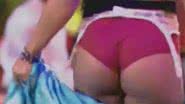 Imagem Nicole deixa o bumbum à mostra e rebola muito na Festa China