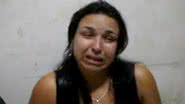 Imagem Mulher é presa com drogas escondidas no sutiã