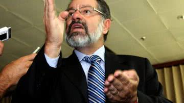Imagem Problemas à vista no Orçamento de 2012