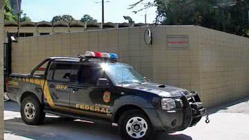 Imagem PF faz buscas na casa de ex-presidente da Câmara de Itabuna