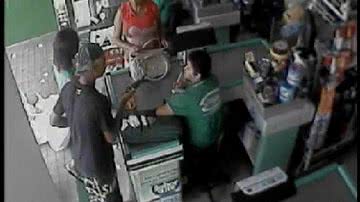 Imagem Mercadinho é assaltado em Itapetinga