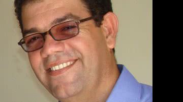 Imagem Candidato a prefeitura de Camaçari é multado
