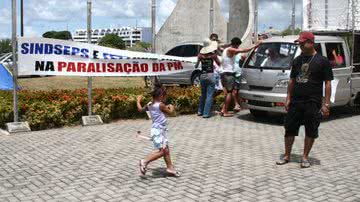 Imagem Cedeca pede retirada de crianças da Assembleia Legislativa