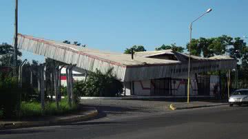 Imagem Teto do terminal rodoviário desaba em Catu