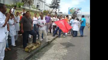 Imagem Funcionários da Santa Casa de Itabuna podem entrar em greve