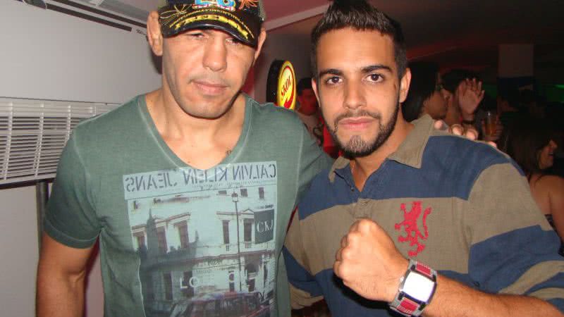 Imagem Lutador Minotauro marca presença no Bololô