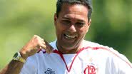 Imagem Luxemburgo deve R$ 1,9 milhão a Edmundo