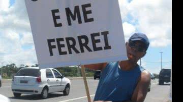 Imagem “PDG, quero meu apê”, dizem manifestantes