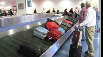 Imagem Turista brasileiro ficará livre de declaração de bagagem em 2012