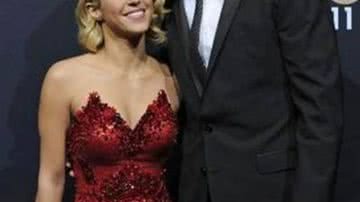 Imagem Piqué e Shakira preparam casamento para 2012, diz jornal