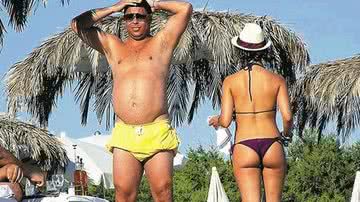 Imagem Em clima de Natal Ronaldo diz ter barriga de Papai Noel