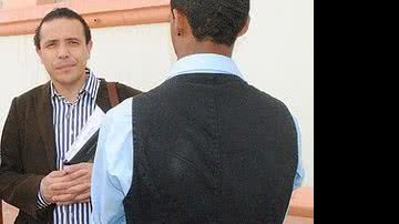 Imagem  Pastor é demitido após defender homossexual  