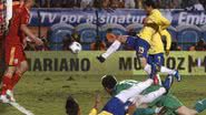 Imagem Na despedida do fenômeno, Brasil vence com dificuldades a Romênia
