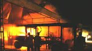 Imagem Ônibus é incendiado na Universidade em Feira de Santana