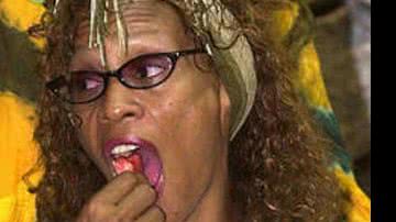 Imagem Whitney Houston usou cocaína antes de morrer