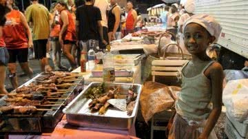 Imagem Flagrante Bocão News: criança trabalhando em plena folia