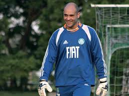 Imagem Marcos, do Palmeiras, confessa não aguentar mais jogar