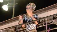 Imagem Luiz Mott sai em defesa de Claudia Leitte