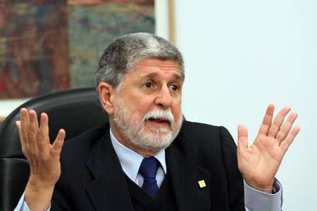 Imagem Salário de 13 ministros extrapola teto de R$ 26,7 mil
