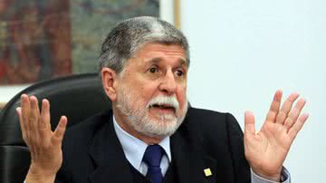 Imagem Salário de 13 ministros extrapola teto de R$ 26,7 mil
