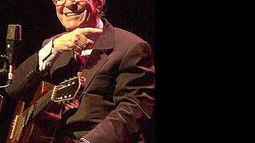 Imagem Wagner garante apresentação de João Gilberto em Salvador