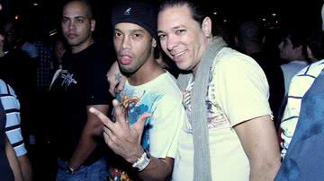 Imagem Ronaldinho cai na gandaia em show do Rappa