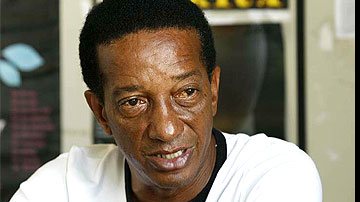 Imagem APLB critica proposta de reduzir piso nacional dos professores