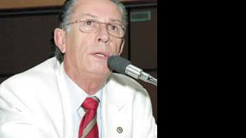 Imagem Heraldo Rocha defende Pepe Safado