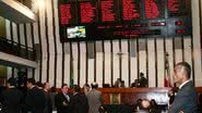 Imagem Deputados aprovam reajuste salarial de Wagner
