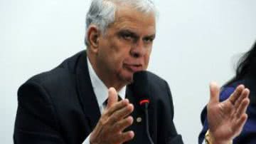Imagem Deputado baiano magoado com o Planalto
