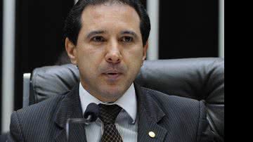 Imagem STF demora, mas pune deputado