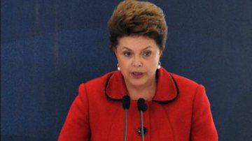 Imagem Dilma sanciona LDO, mas veta ganhos acima da inflação