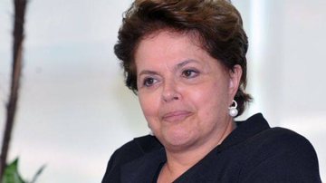 Imagem Dilma inaugura produção nacional de submarinos