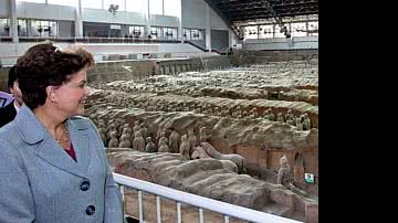 Imagem Dilma encerra viagem à China