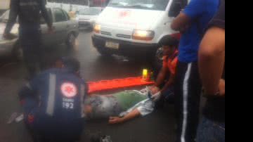 Imagem Homem atravessa fora da passarela e é atropelado na Tancredo Neves