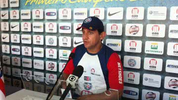 Imagem Preparador físico do Bahia cobra quase R$1 milhão do Vitória