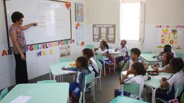 Imagem Docentes comemoram Dia do Professor neste sábado