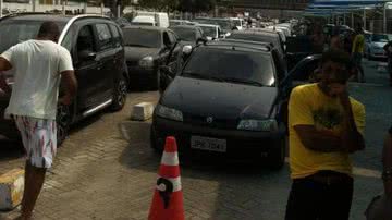 Imagem Dor de cabeça na fila do ferry em Bom Despacho
