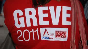 Imagem Justiça avalia como ilegal a greve de professores da Uneb