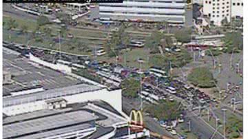 Imagem  Capotamento na BR 324 congestiona o trânsito