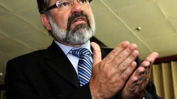 Imagem 99 dias de greve:  calendário escolar já é considerado irreversível