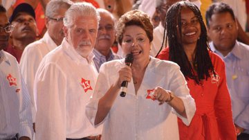 Imagem Dilma troca Cajazeiras por &quot;Cazazeiras&quot;