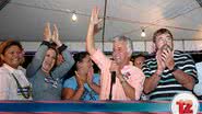 Imagem Alagoinhas: Paulo Cezar faz caminhada na Urbis III 