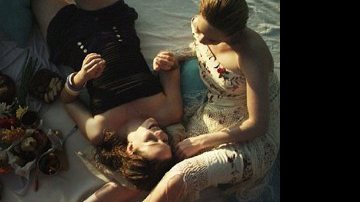 Imagem Mariana Ximenes sobre cena de sexo com Leandra Leal: &#039;Tudo magnífico&#039;