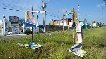Imagem Maurício de Tude acusa “vândalos” de destruírem comitê em Camaçari