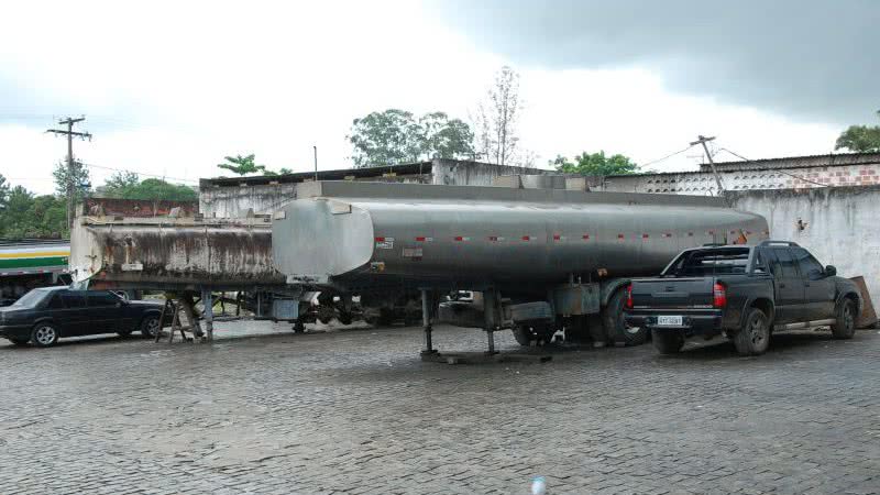 Imagem  Empresário é detido em Candeias por comércio clandestino